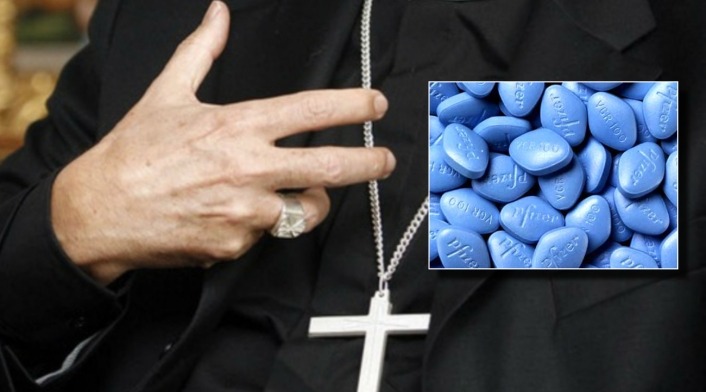 Barbaridad: Sacerdote fue arrestado por traficar viagra y afrodisíacos; su novio lo ayudaba