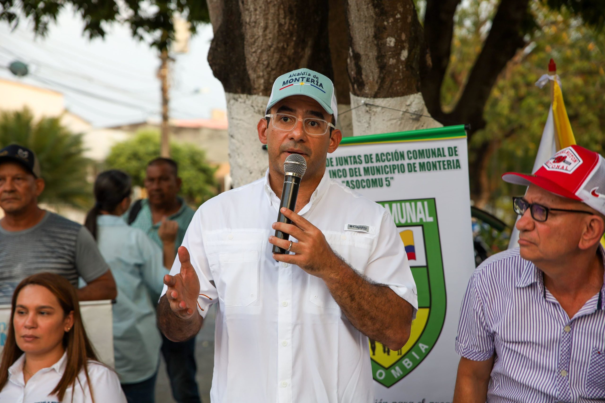 Habitantes de Lacharme, Ospina Pérez y Risaralda hablaron de sus necesidades al alcalde de Montería