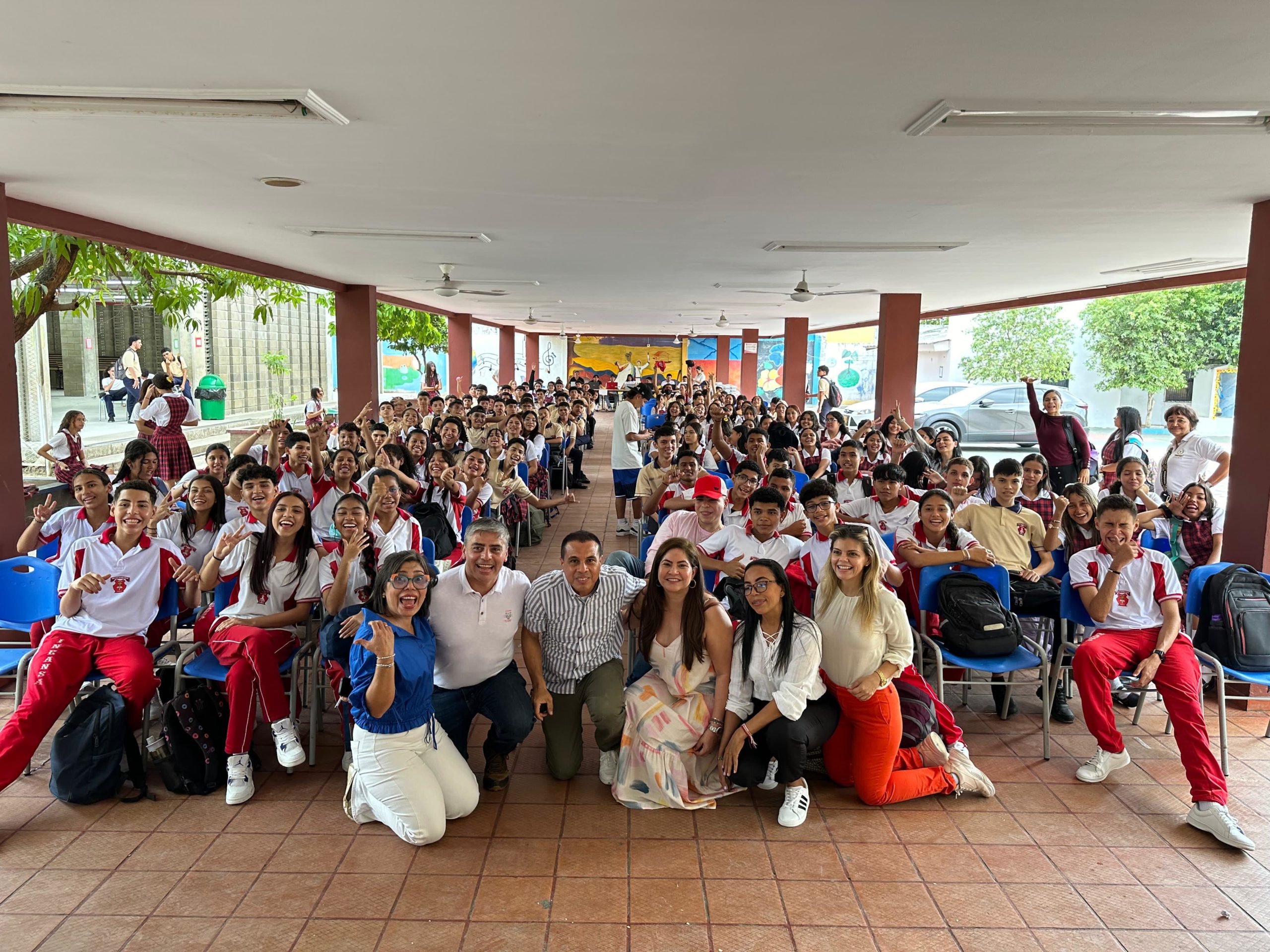 Hugo Kerguelén le apuesta a las habilidades tecnológicas de los estudiantes monterianos