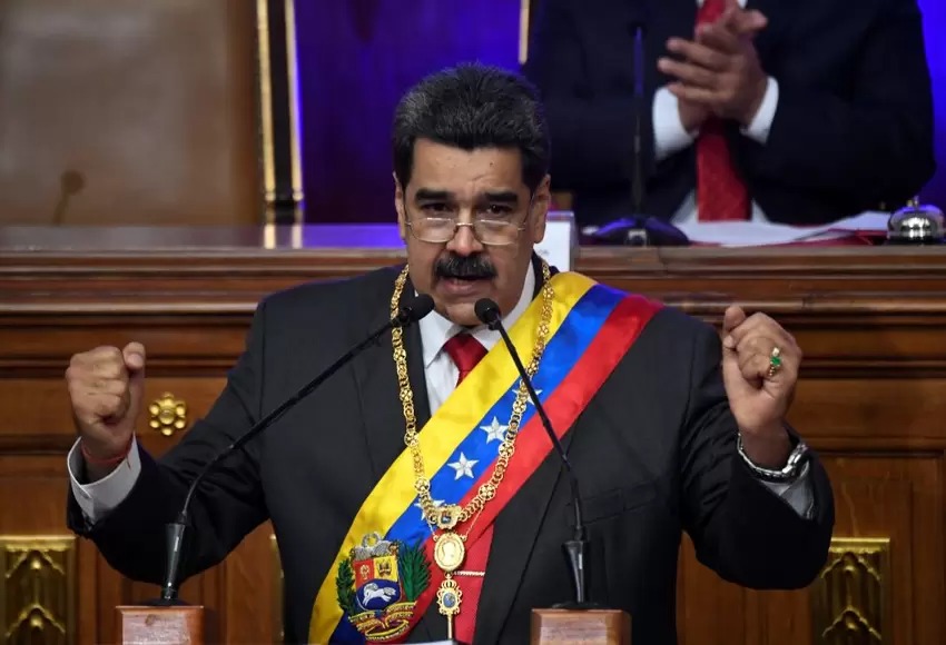 ¡Qué vergüenza! Se burlan de Nicolás Maduro por su mal inglés en plena transmisión